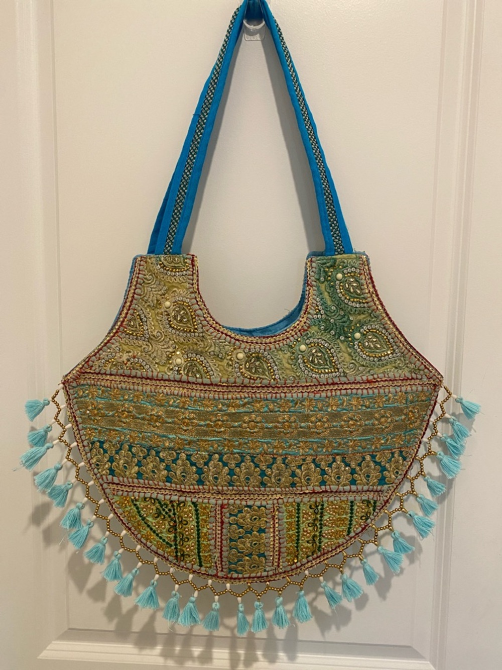 Embellished Boho Tassel Shoulder Bag - Turquoise